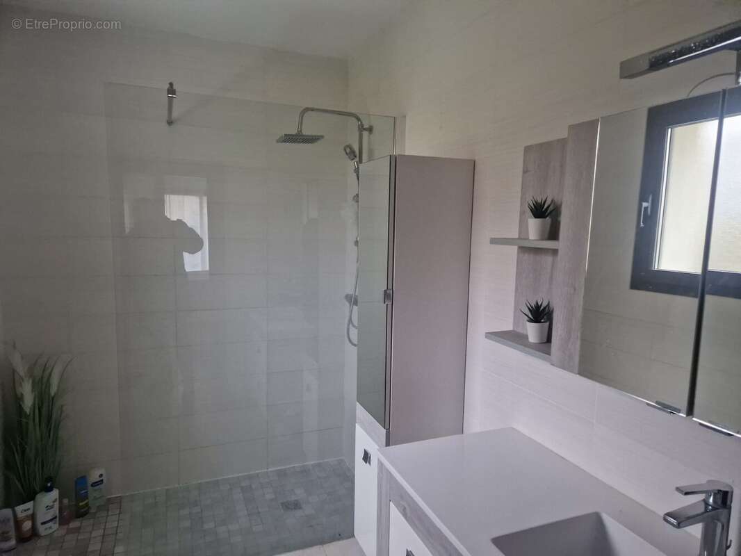 Maison à SAINTE-MARIE-LA-BLANCHE