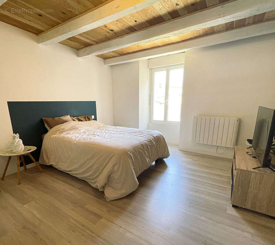 Maison en pierre de caractère + terrasse et jardinet - Penne-d'Agenais - photo 11