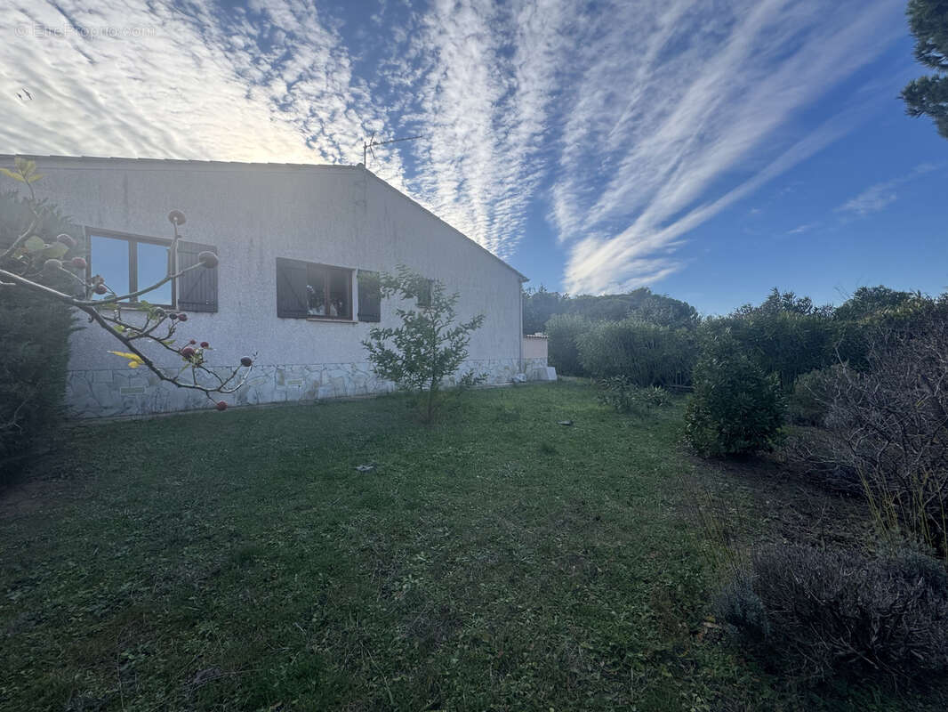 Maison à SALLES-D&#039;AUDE