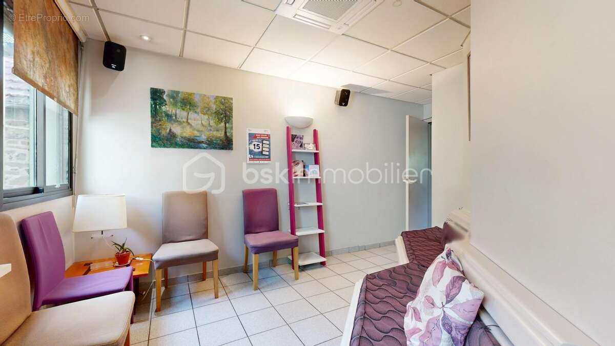 Bureau spacieux pour entrepreneurs, un investissement idéal au cœur de la ville - photo 18