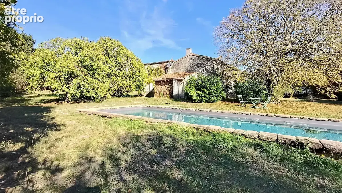 Demeure en pierre de 1840   4 chambres   Piscine 14×5   Parc 4 218 m2 sans vis-à-vis - photo 8