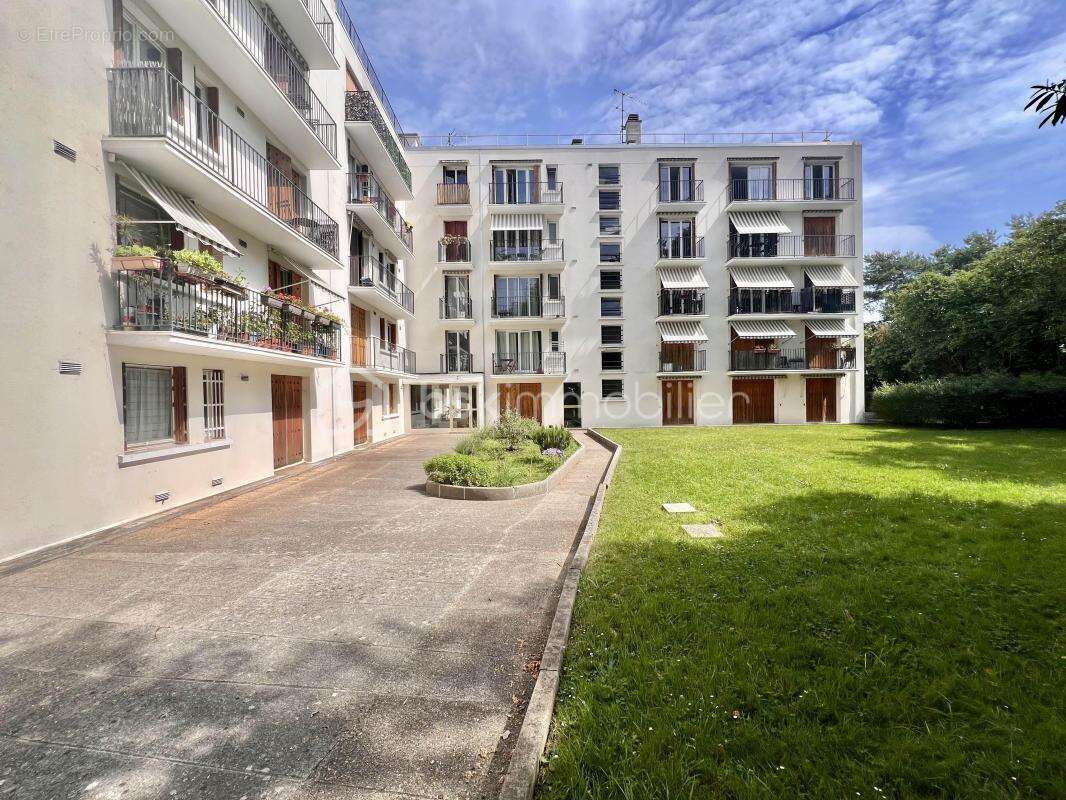 Appartement à SAINT-CLOUD