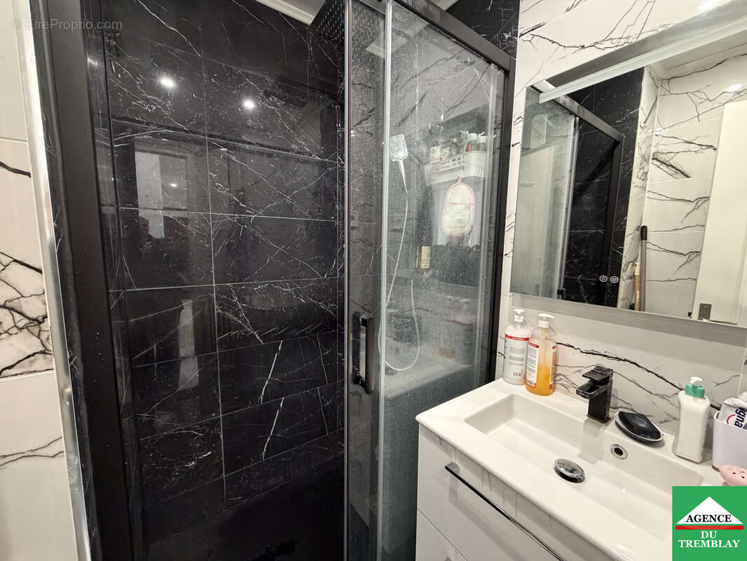 Appartement à CHAMPIGNY-SUR-MARNE