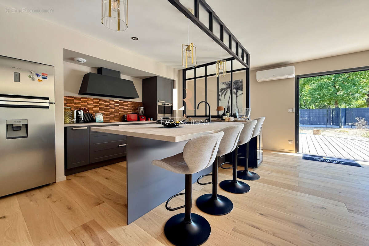 Maison à LA TREMBLADE