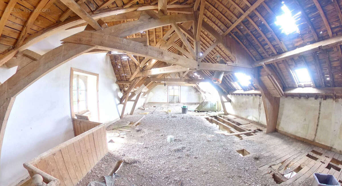 Maison 1000 m² à Pontivy  - photo 5