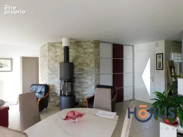 Maison 3 pièces 108 m² à vendre à Montendre (17130) - photo 5