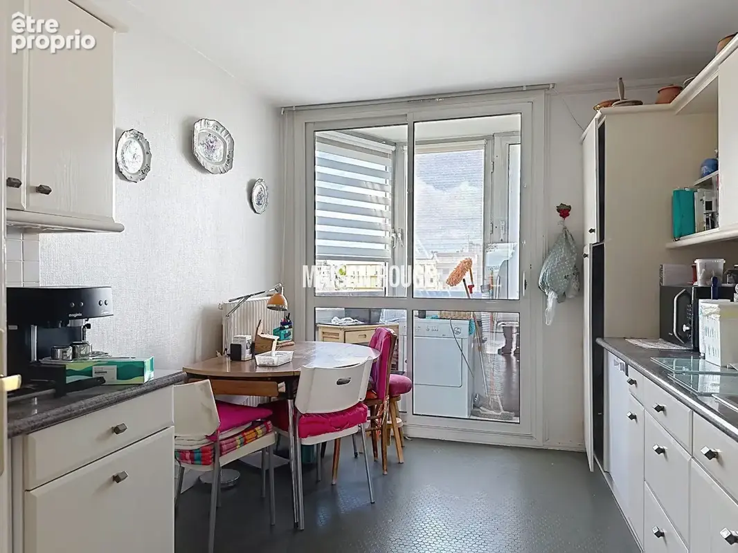 Saint-brieuc : duplex - garage - cave - terrasses avec vue imprenable - photo 9