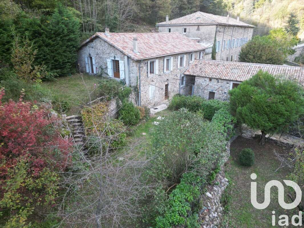 Photo 3 - Maison à BURZET