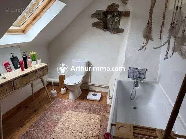 Maison à SAINT-PATRICE-DU-DESERT