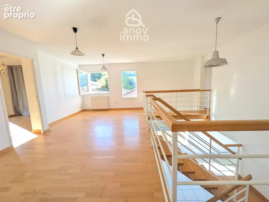 Maison Récente de 156m2 sur 1600m2 à Saint Martin d'Uriage - photo 3