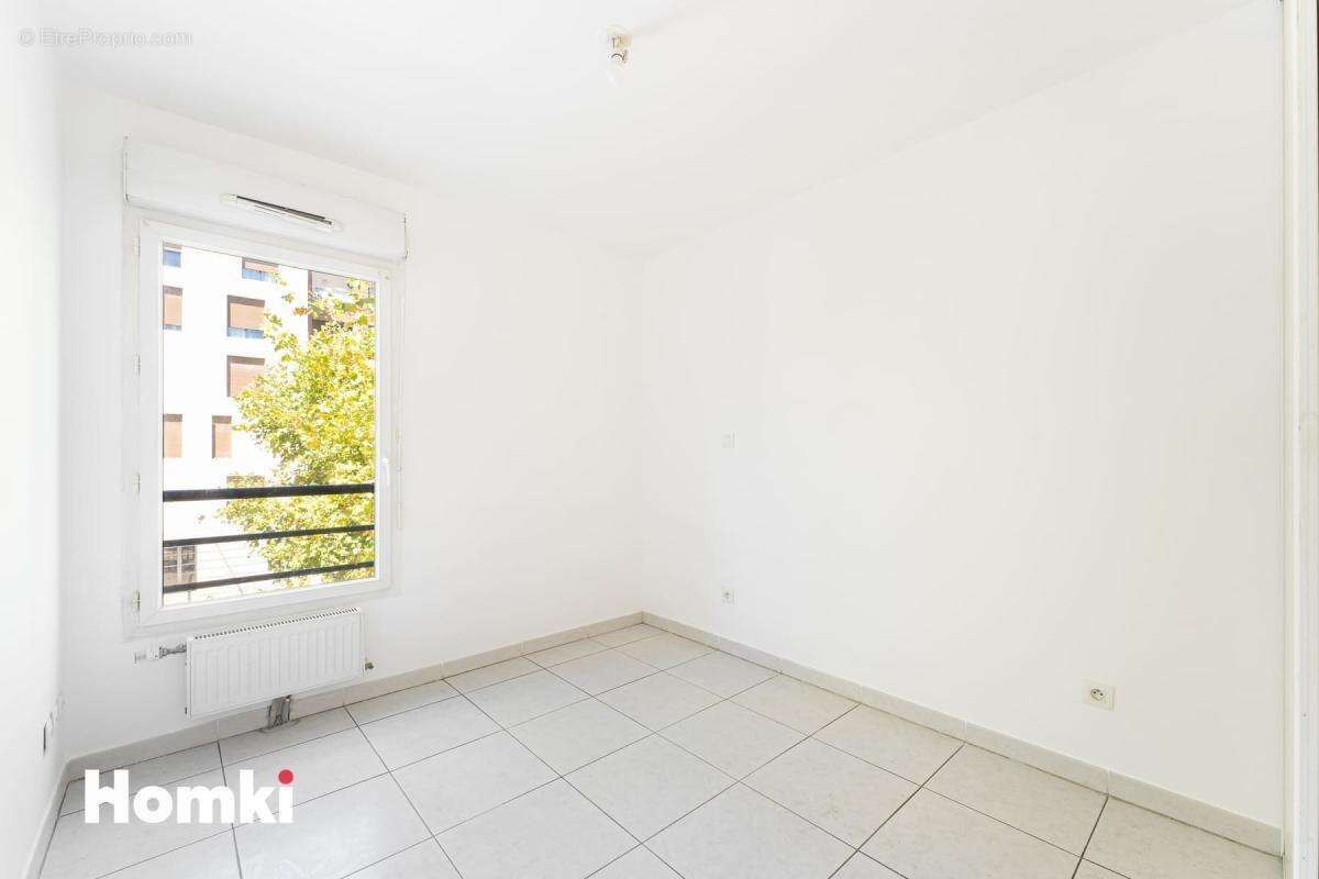 Appartement T3 de 66 m² à Marseille 13014, Rue Gabriel Audisio - photo 10
