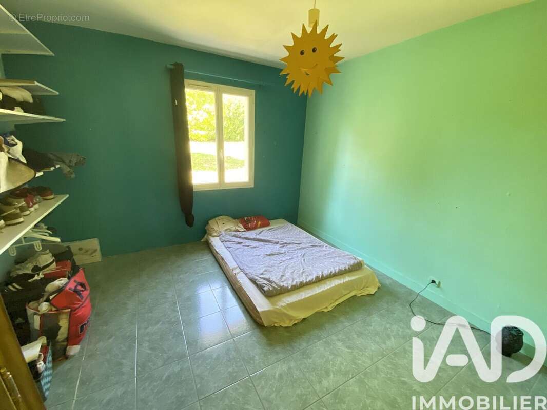 Photo 6 - Maison à LA COURONNE