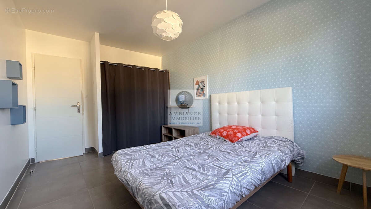 Appartement à GUILHERAND-GRANGES