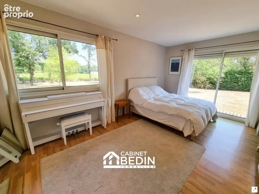Maison 5 pièces 153 m² à vendre à La Brede (33650) - photo 7