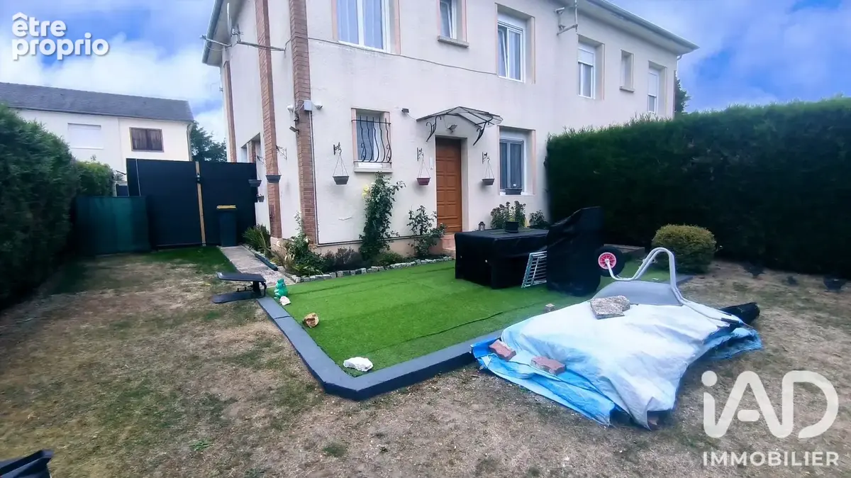 Photo 1 - Maison à LA CHAPELLE-REANVILLE