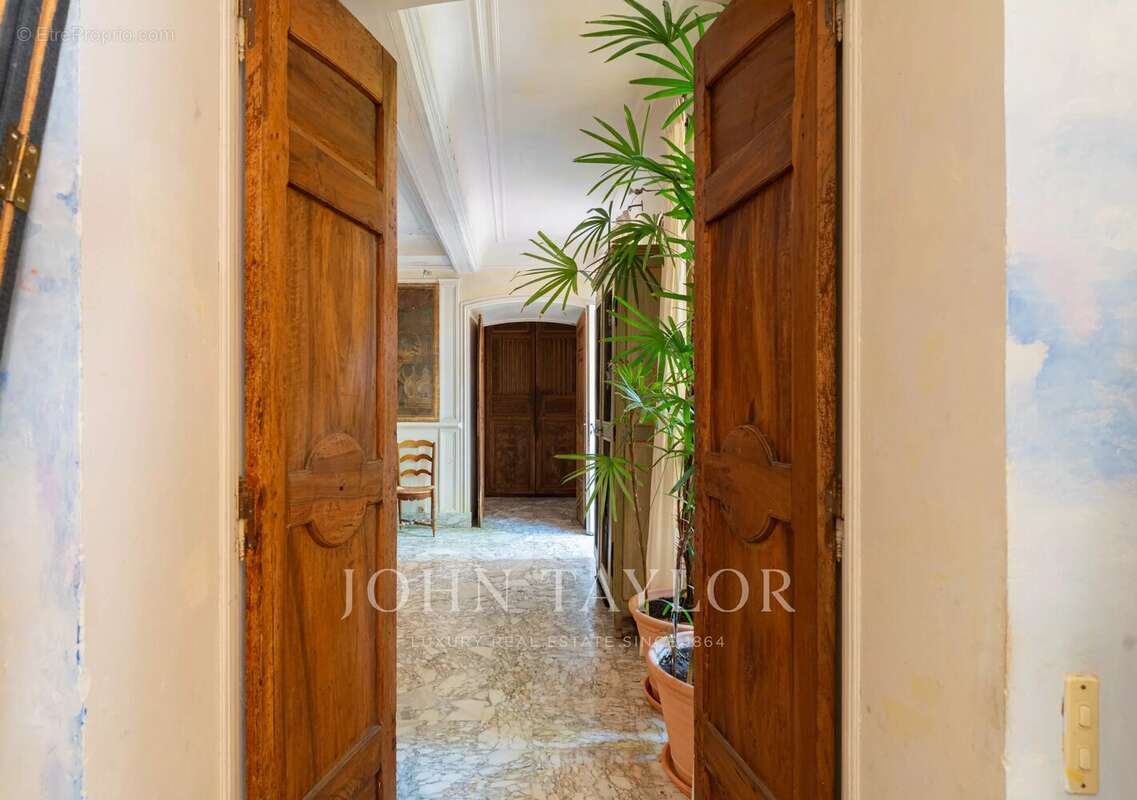 Appartement d'exception avec jardin et piscine au cœur du quartier Mazarin - photo 38