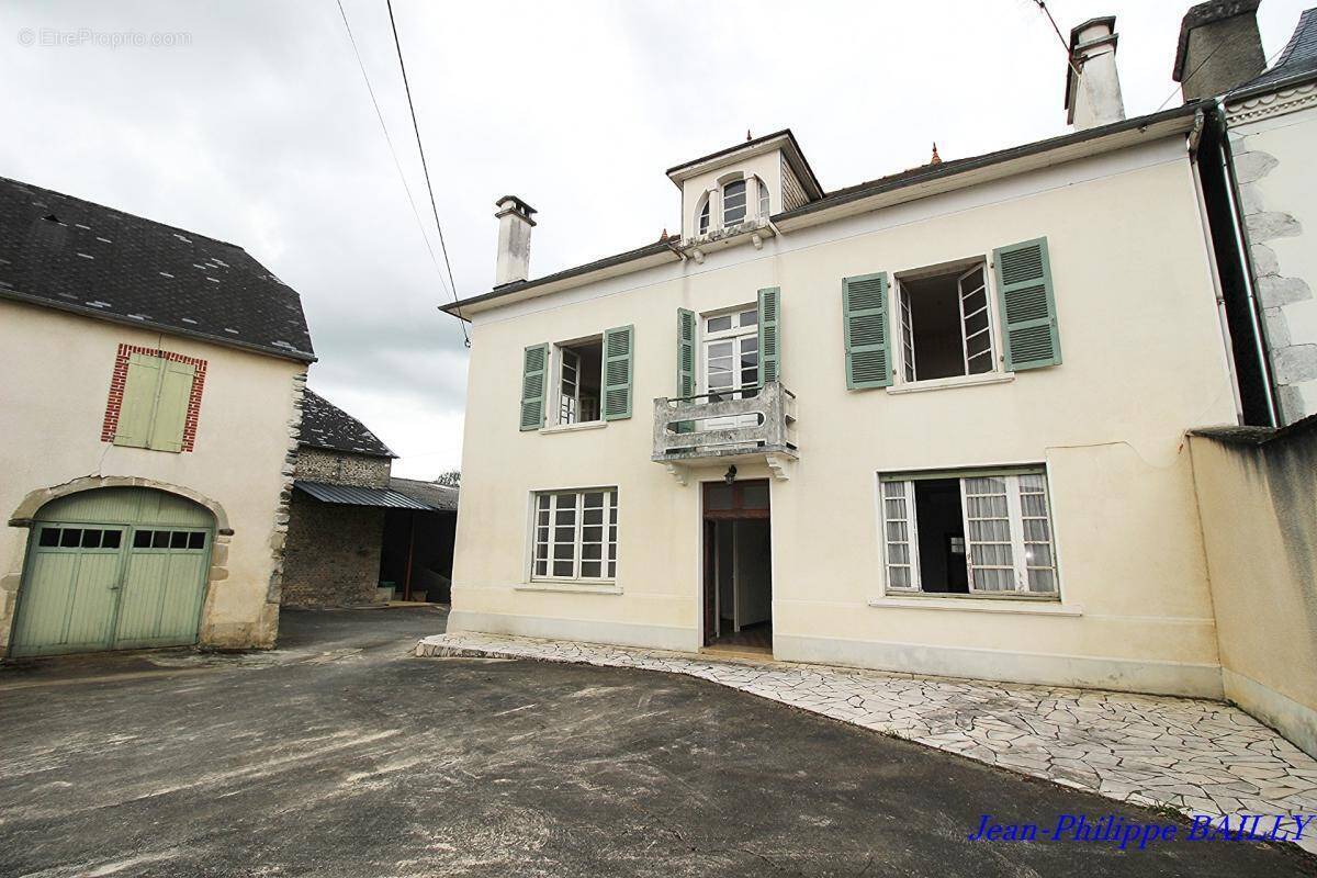 Maison à BORDES