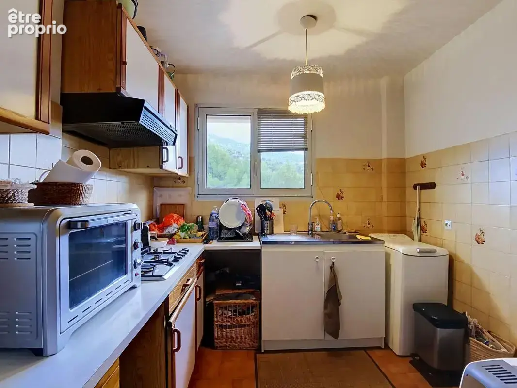 A vendre TOULON OUEST appartement T2 en duplex avec balcon, parking et cave - photo 4