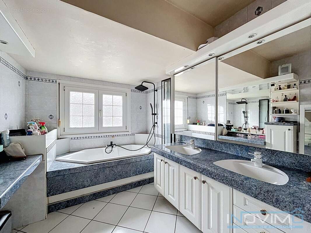 Maison à CAPPELLE-LA-GRANDE