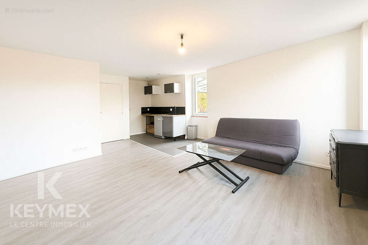 Appartement à BRIE-COMTE-ROBERT