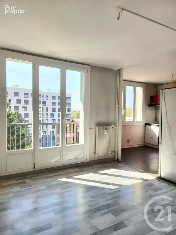 Appartement 2 pièces 40 m² à vendre à Villeurbanne (69100) - photo 4