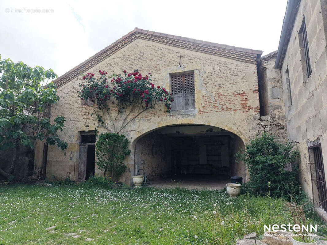 Maison à MEZIN