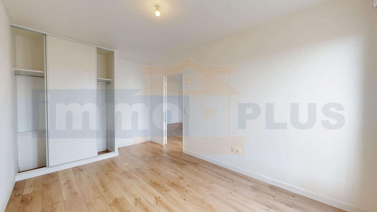 Appt Saint Cyr L'Ecole 2 pièces 40.90 m2 + 1 parking couvert - photo 15