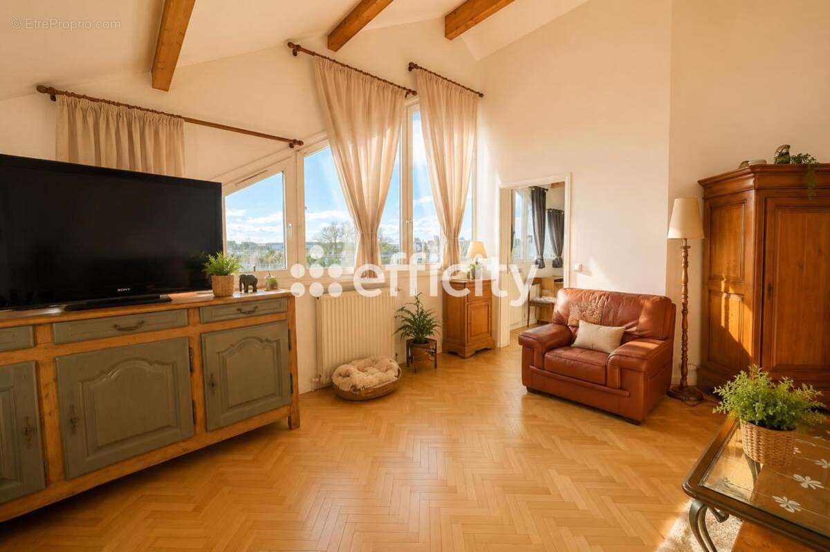Appartement à MASSY
