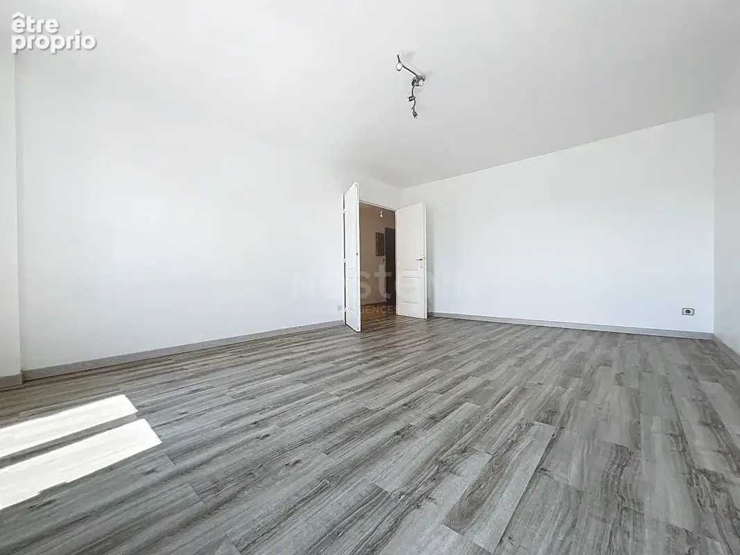Appartement proche gare de Chantilly ,  3 pièce(s), 74m² habitables, balcons - photo 16