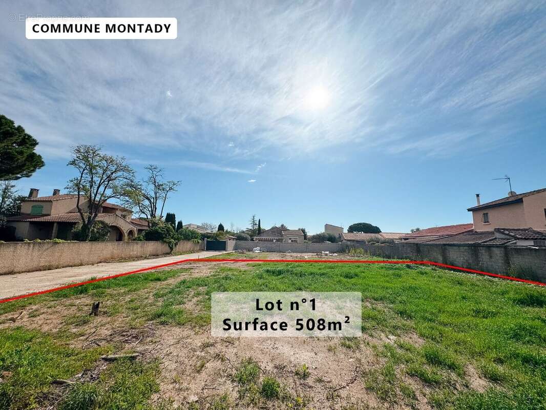 Terrain à MONTADY
