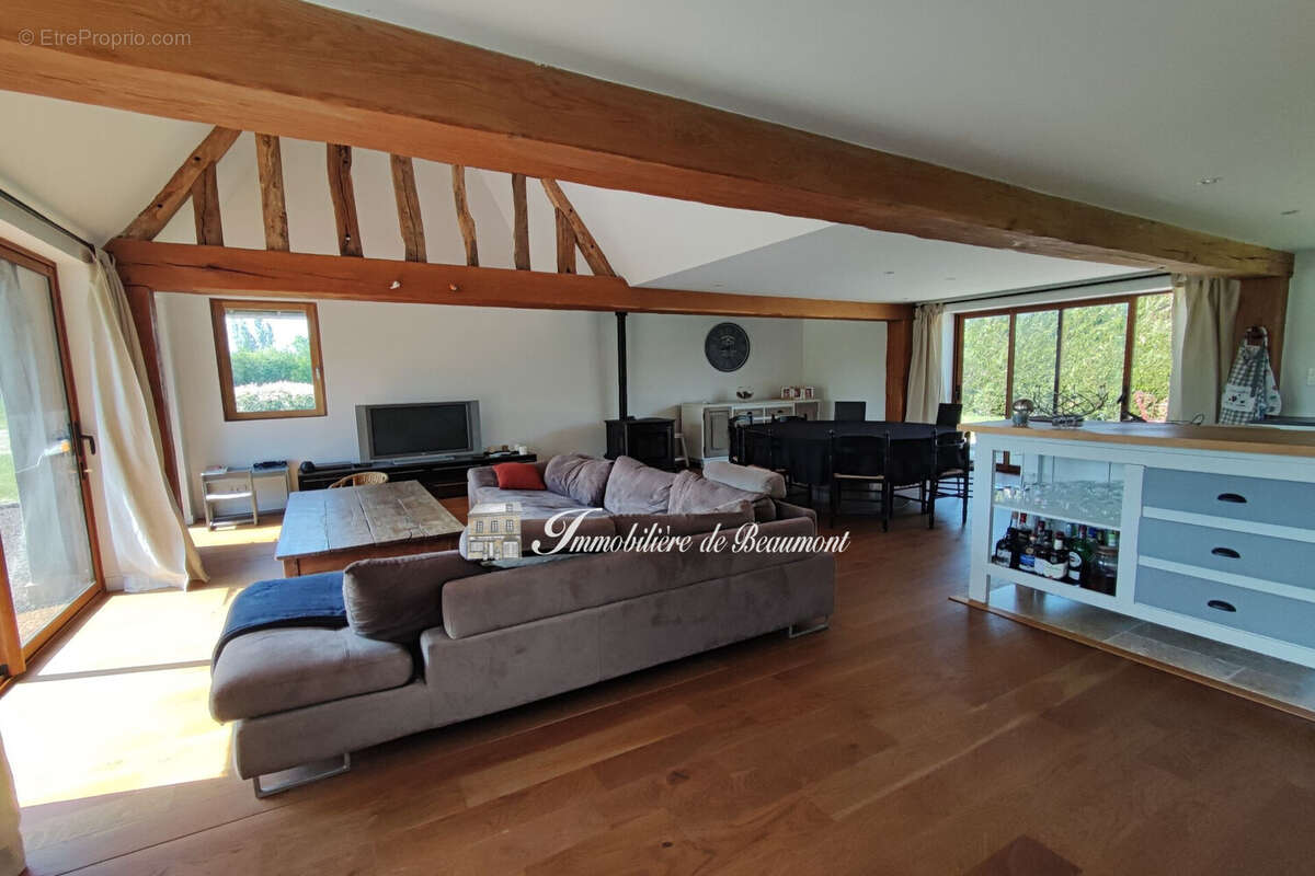 Maison à BERNAY