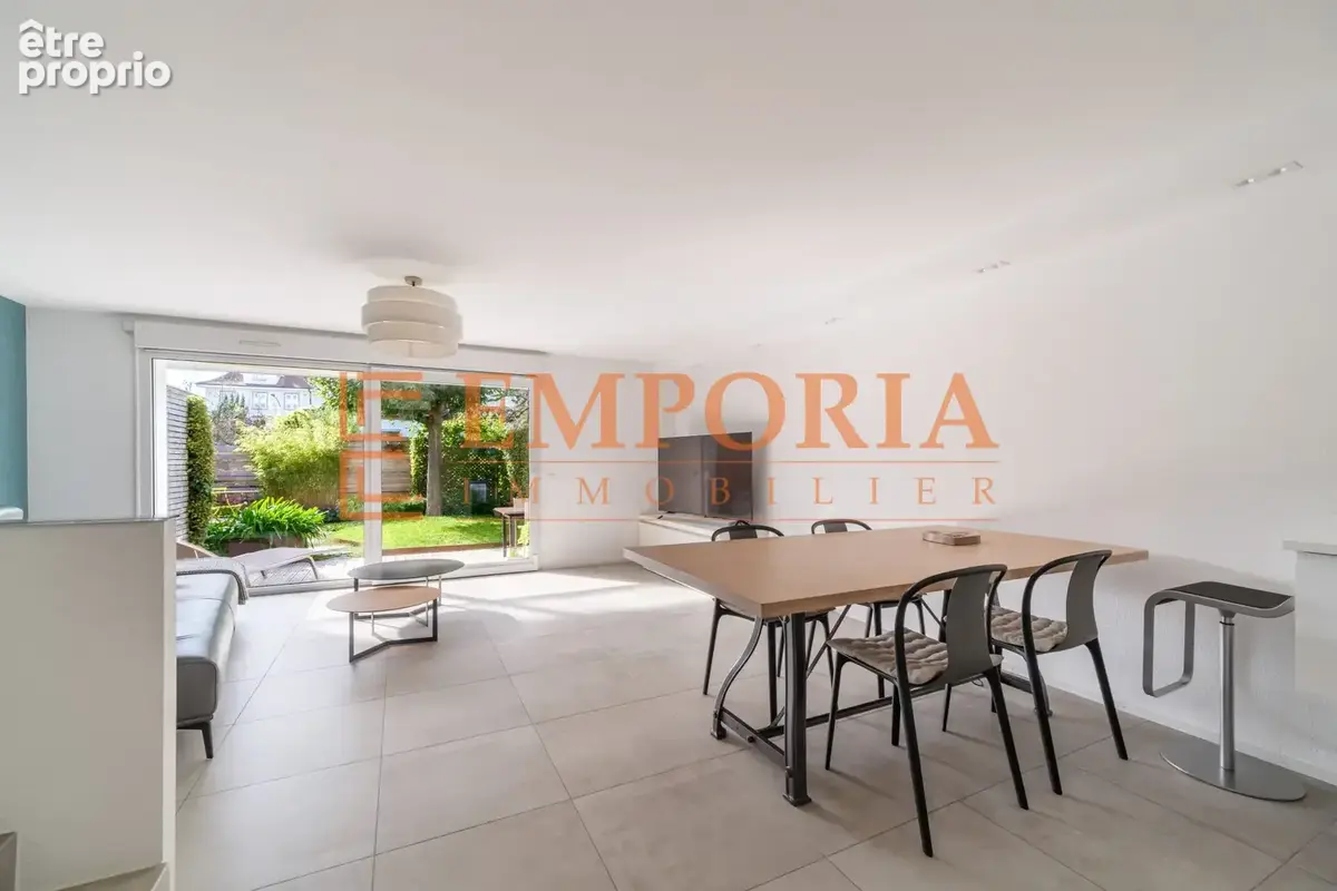 Maison 110 m² à Saint-Louis  - photo 2