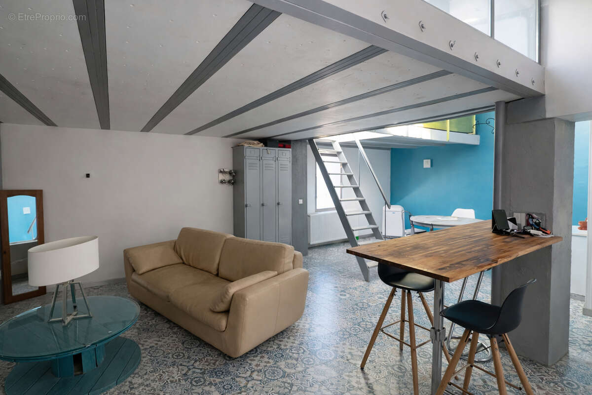Maison à TAVERNES