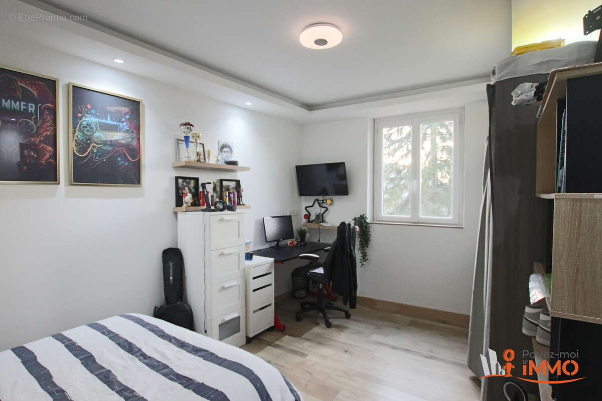 Maison à SAINT-SORLIN-EN-BUGEY