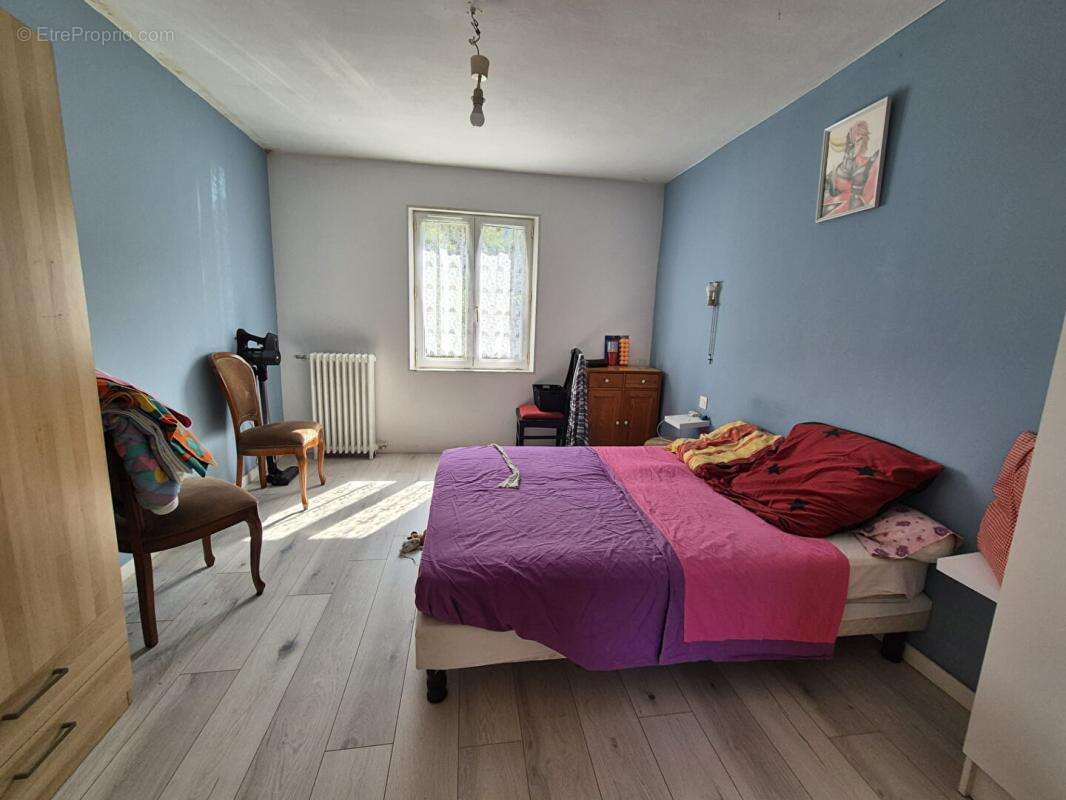 Jolie Maison 7 pièce(s) 145 m2 - photo 7