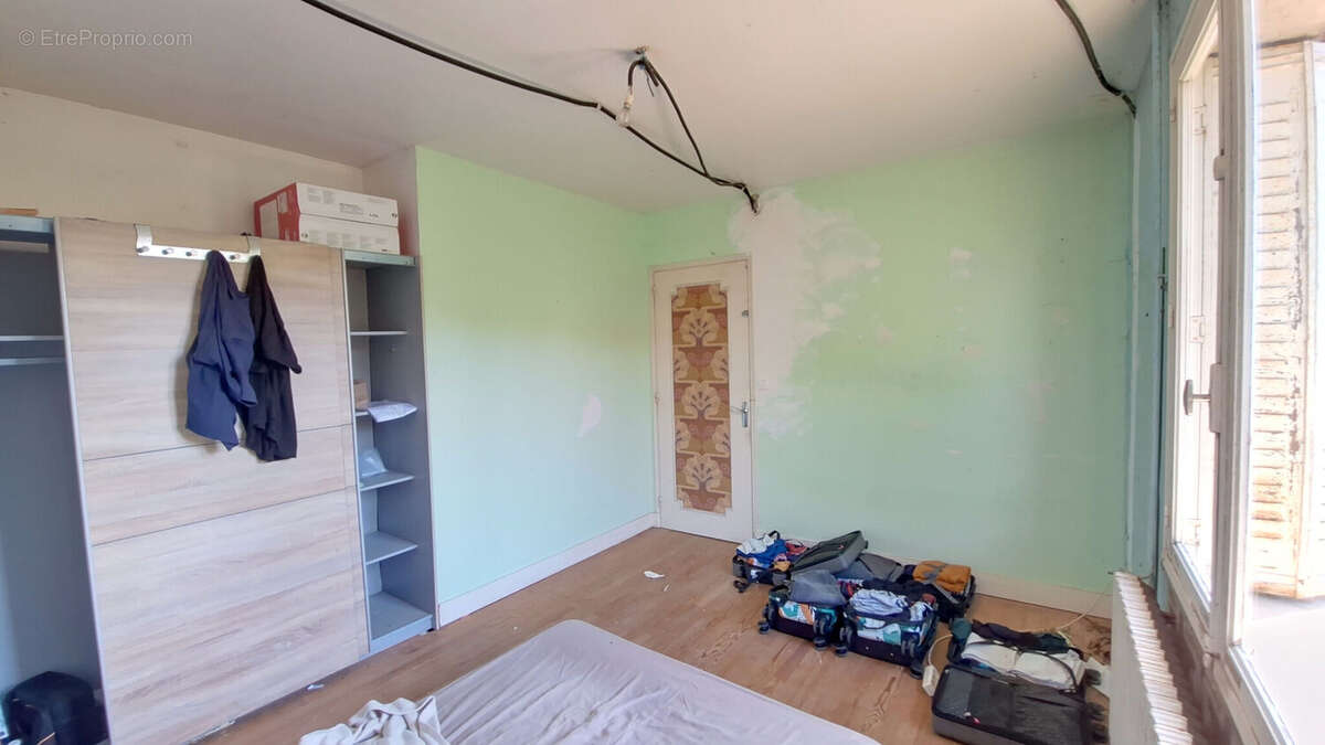 Maison 250 m² à Saillenard  - photo 9