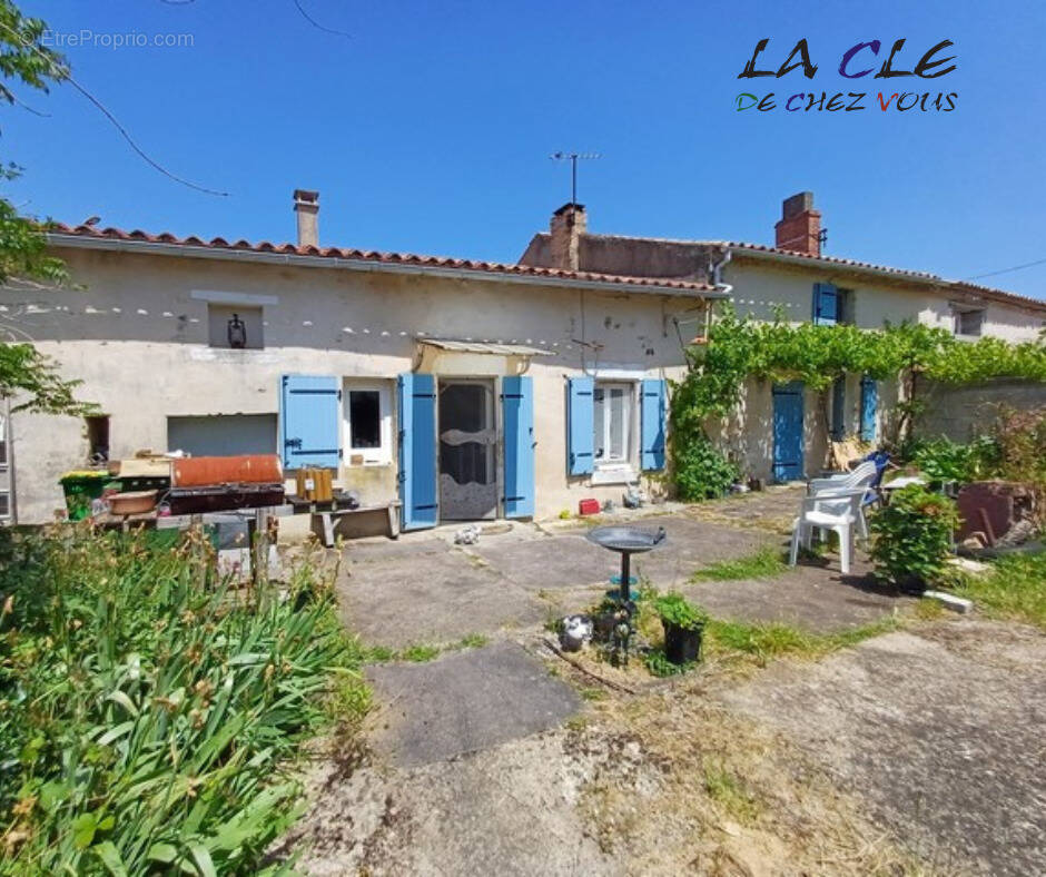 Maison à SAINT-LAURS