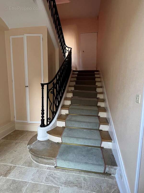 Maison à LOUVECIENNES