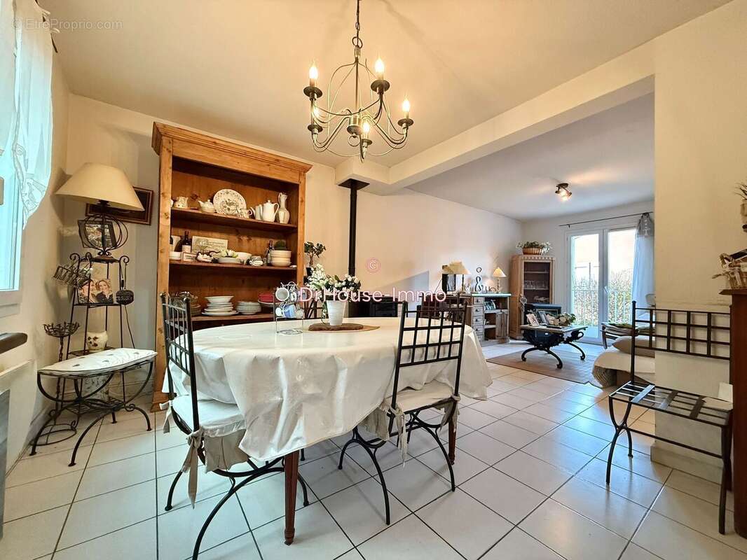 Maison à CORNEILLA-LA-RIVIERE