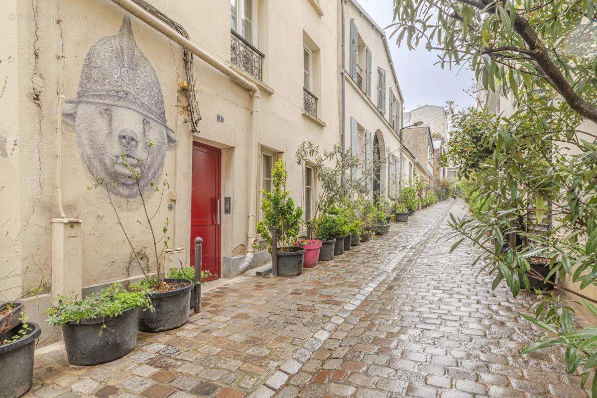 Appartement à PARIS-18E