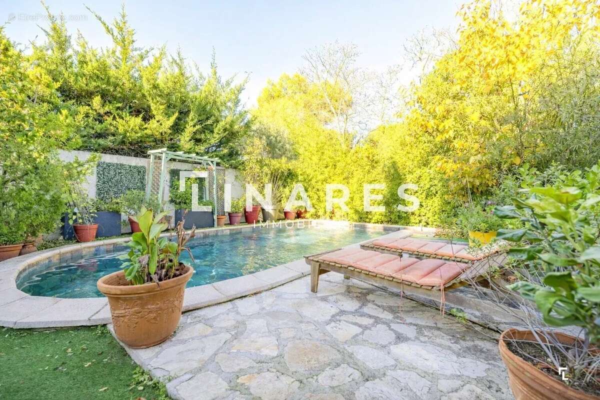 Maison à MARSEILLE-8E