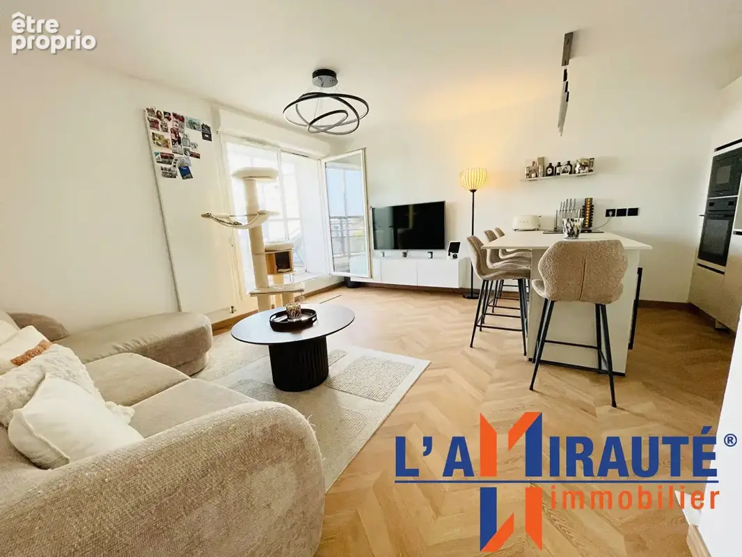 Appartement à SARTROUVILLE