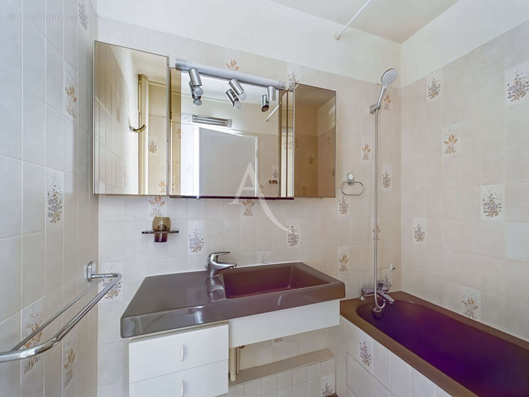 Appartement à MAISONS-ALFORT