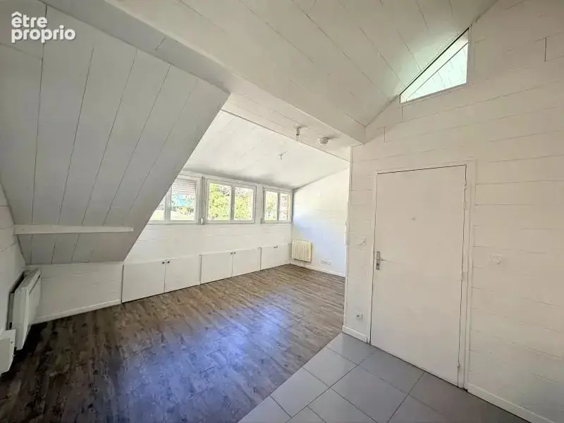 Charmant T2 traversant et lumineux de 39 m² — Dernier étage à Saint-Julien-en-Genevois - photo 1