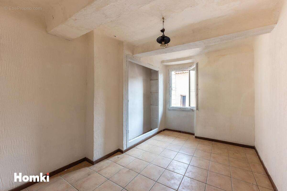 Appartement à GONFARON