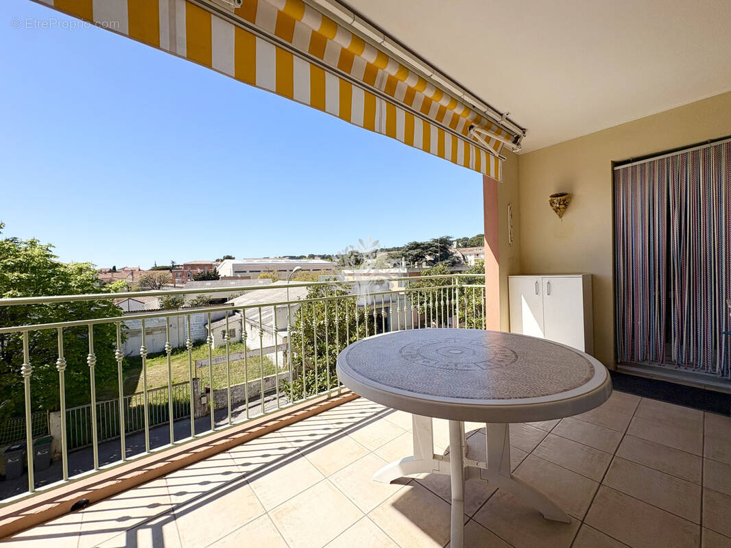 Appartement à SANARY-SUR-MER
