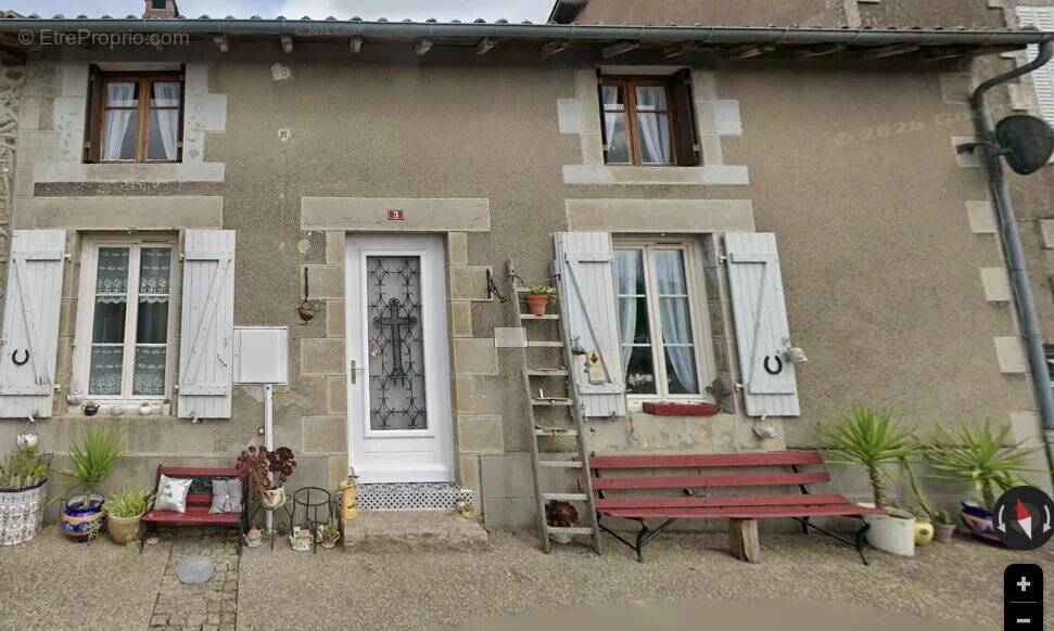Photo Maison à Brillac au prix de 59 950€