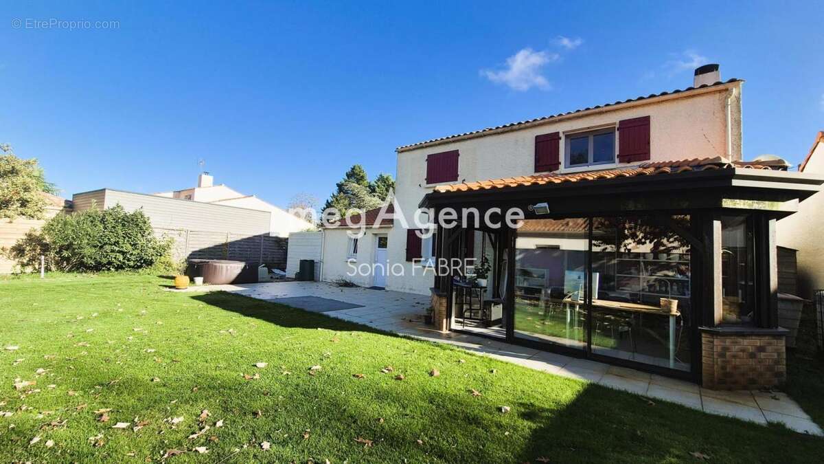 Maison à BOUAYE