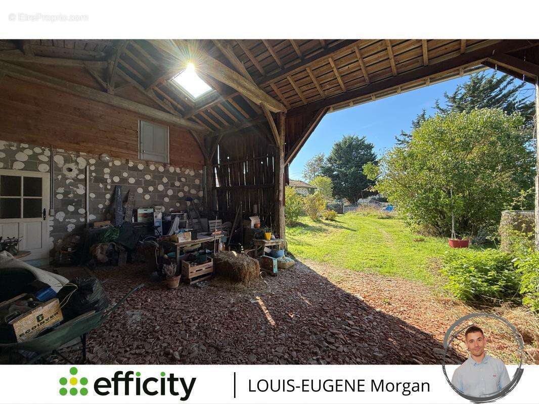 Maison à SAINT-JEAN-DE-SAUVES