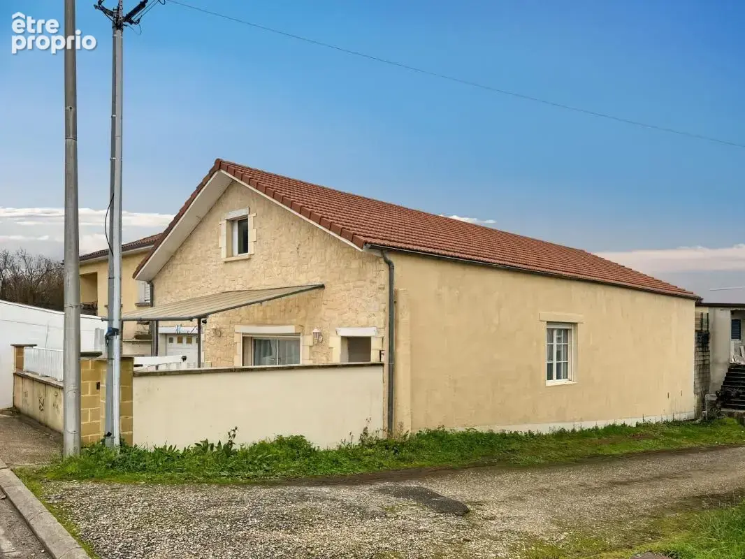 Maison façon loft/ volumes /garage/terrasse/jardin/3 suites parentales ! - photo 3